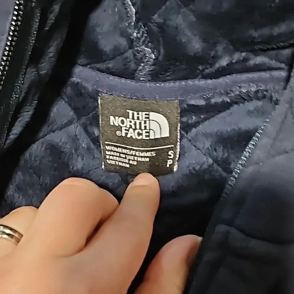 North Face Blue Quilted‎ Jacket - Picture 4 of 5